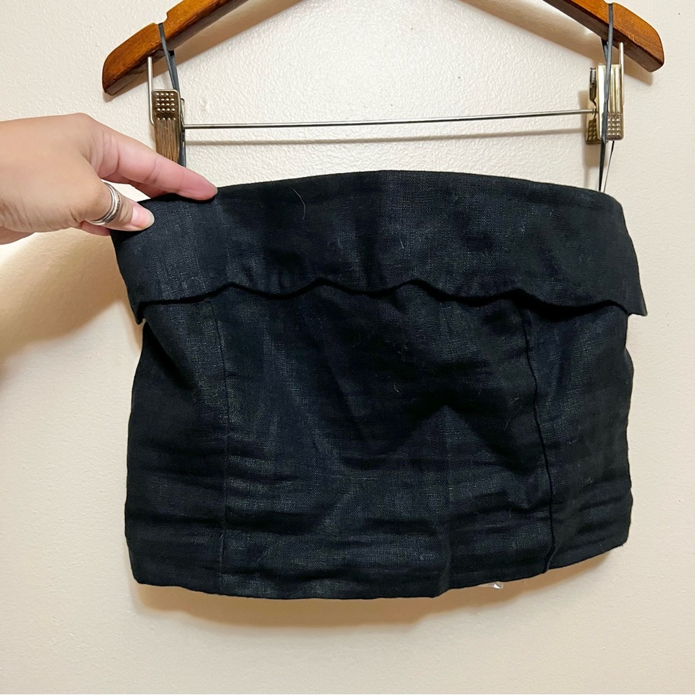 Abercrombie & Fitch Black Crop Top